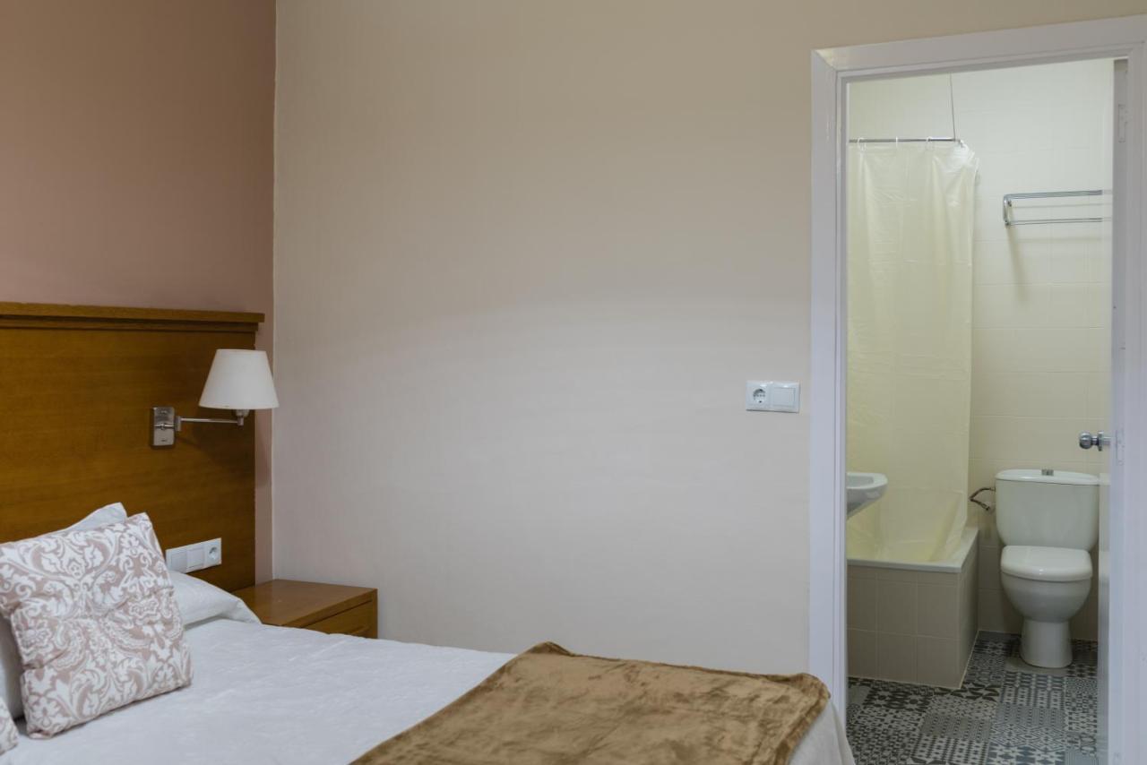Hostal Imperial מרידה מראה חיצוני תמונה